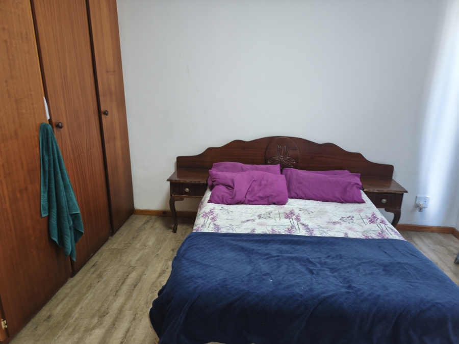 4 Bedroom Property for Sale in De Kelders Western Cape